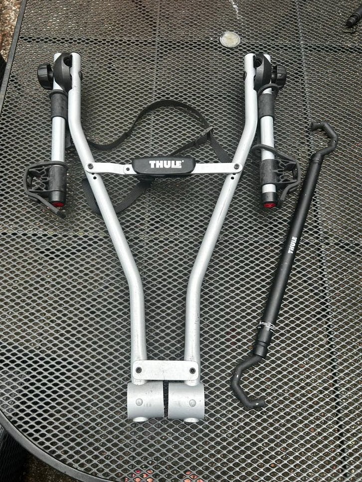 Thule fietsendrager voor trekhaak incl. frame adapter, Ophalen of Verzenden, 2 fietsen, Gebruikt, Trekhaakdrager