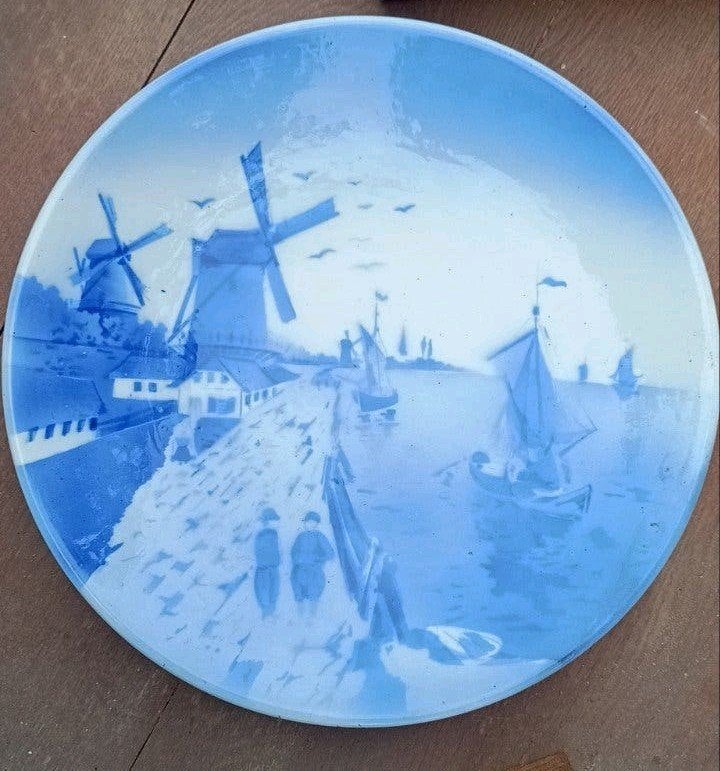 Antiek Delfts Blauw Bord met Molenlandschap - 30 cm, Antiek en Kunst, Antiek | Wandborden en Tegels, Ophalen of Verzenden