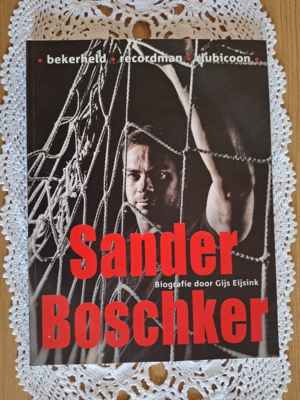 Sander Boschker : biografie, Ophalen of Verzenden, Zo goed als nieuw