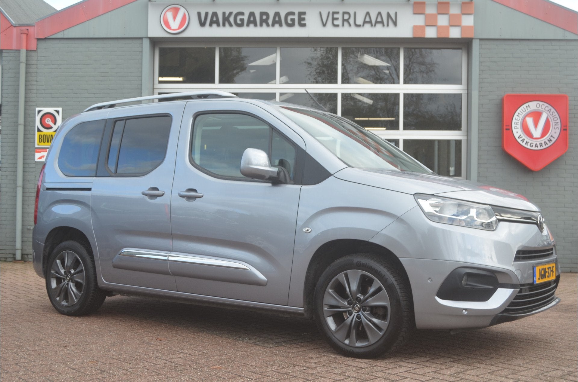 Toyota PROACE CITY Verso nw. motor! panodak 12 mnd.gar., Voorwielaandrijving, 12 maanden, Gebruikt, Bedrijf