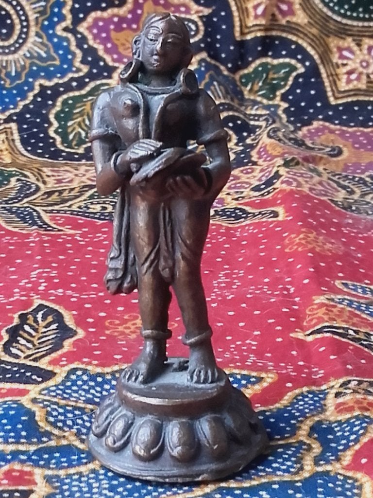 Mooi antiek brons beeldje uit India van Devi met simbalen., Antiek en Kunst, India, Handgemaakt, Ophalen of Verzenden, Brons