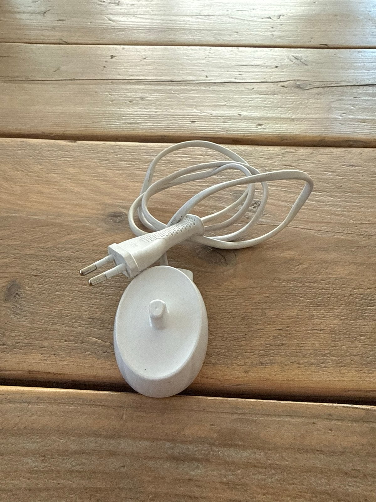 Braun Oral-B Oplader Type 3757 voor Elektrische Tandenborste, Witgoed en Apparatuur, Persoonlijke-verzorgingsapparatuur, Ophalen of Verzenden