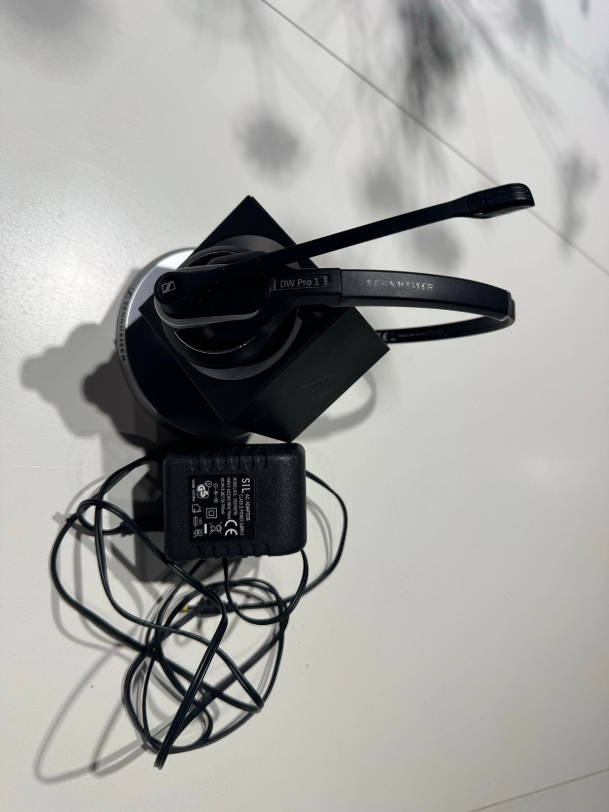 Sennheiser DW Pro 1 Draadloze Headset met Oplaadstation, Audio, Tv en Foto, Koptelefoons, Gebruikt, Sennheiser, Ophalen of Verzenden
