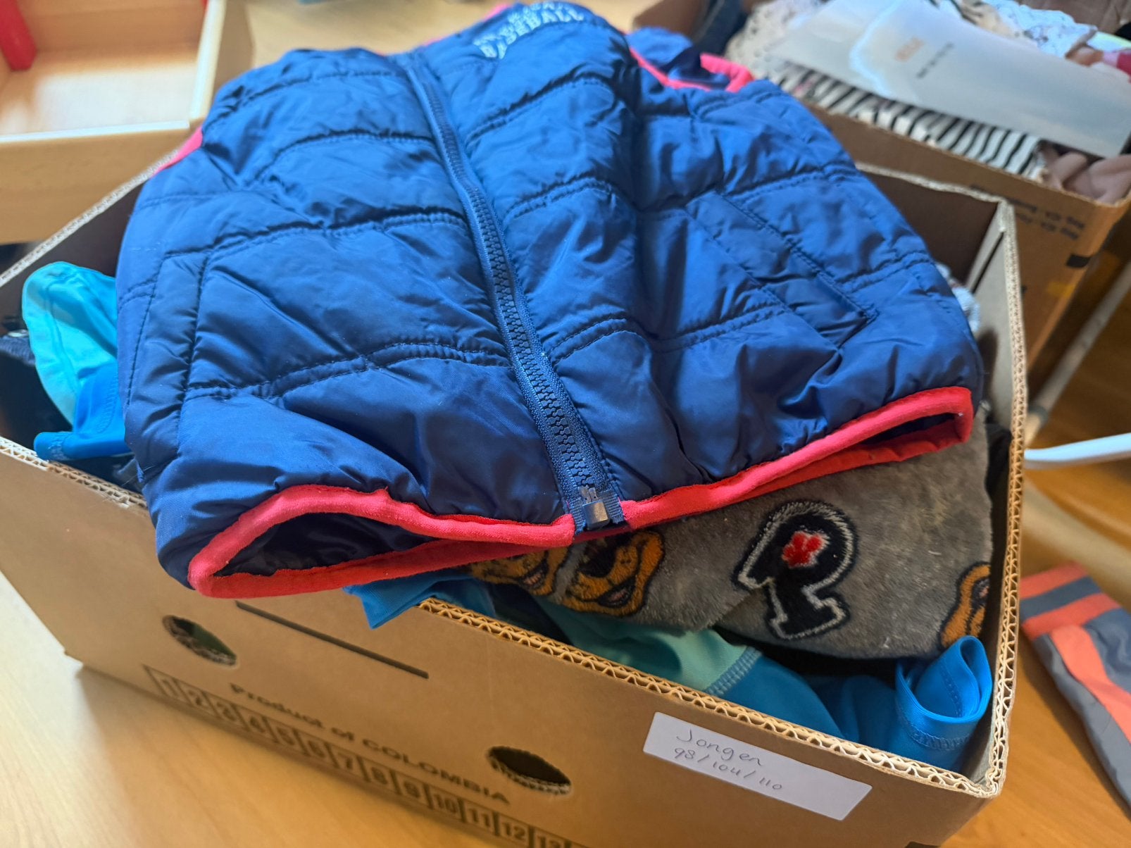 Kledingpakket jongen maat 98/104/110, Ophalen, Gebruikt, Maat 98