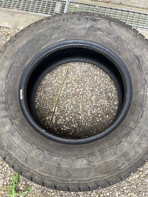 Winterbanden Continental Vancontact 225/75 R16 (4 stuks), Auto-onderdelen, Banden en Velgen, Ophalen, 16 inch, Winterbanden, Band(en)