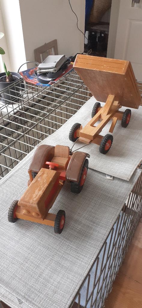 houten tractor  ( Trekker) met aanhanger, Ophalen of Verzenden, Gebruikt