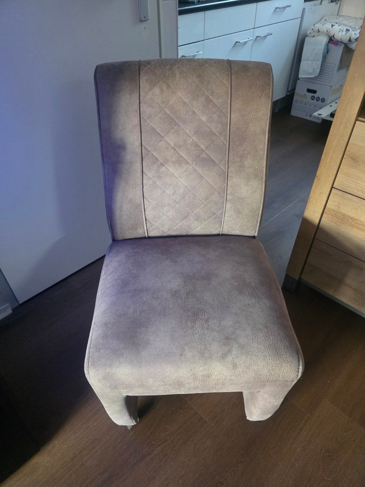 Elegante eetkamerstoel met lichte gebruikerssporen, Ophalen, Gebruikt, Overige kleuren, Eén