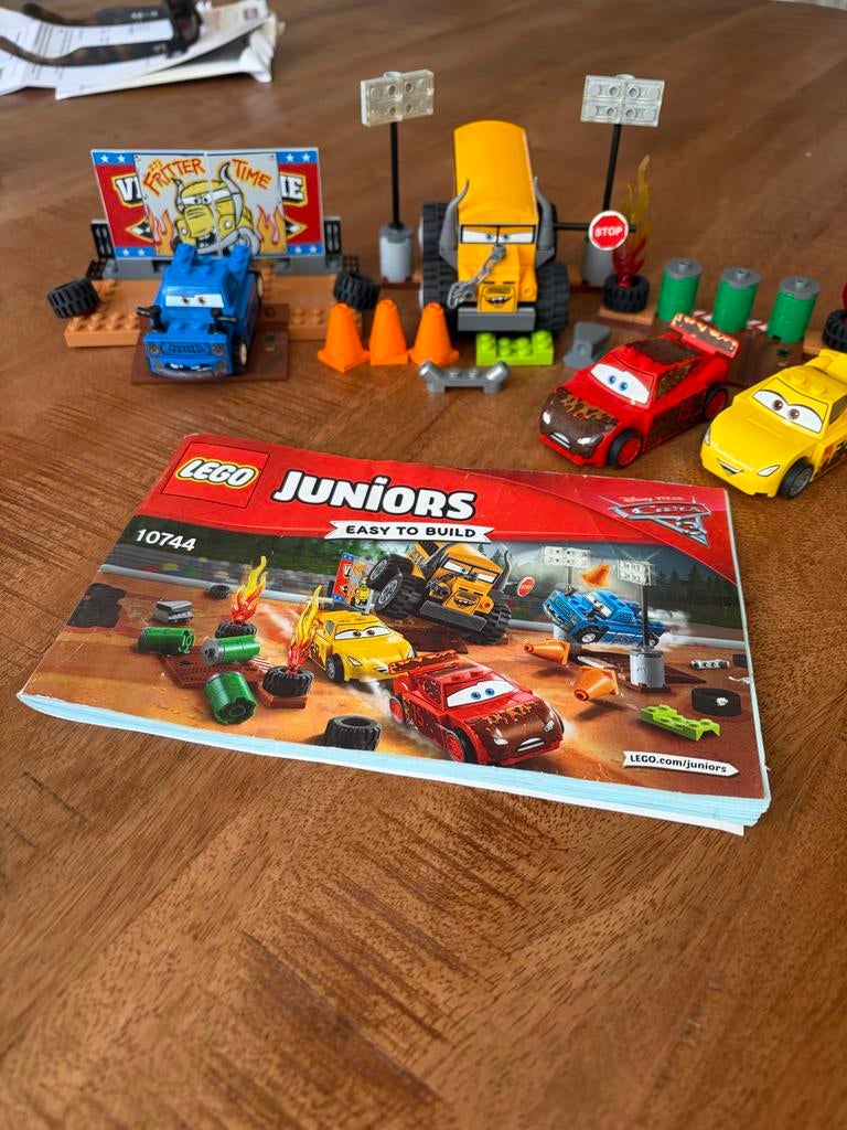 Lego Juniors Cars 3 sets: Takel, Thunder Hollow & Cruz, Gebruikt, Overige thema's, Lego, Ophalen of Verzenden