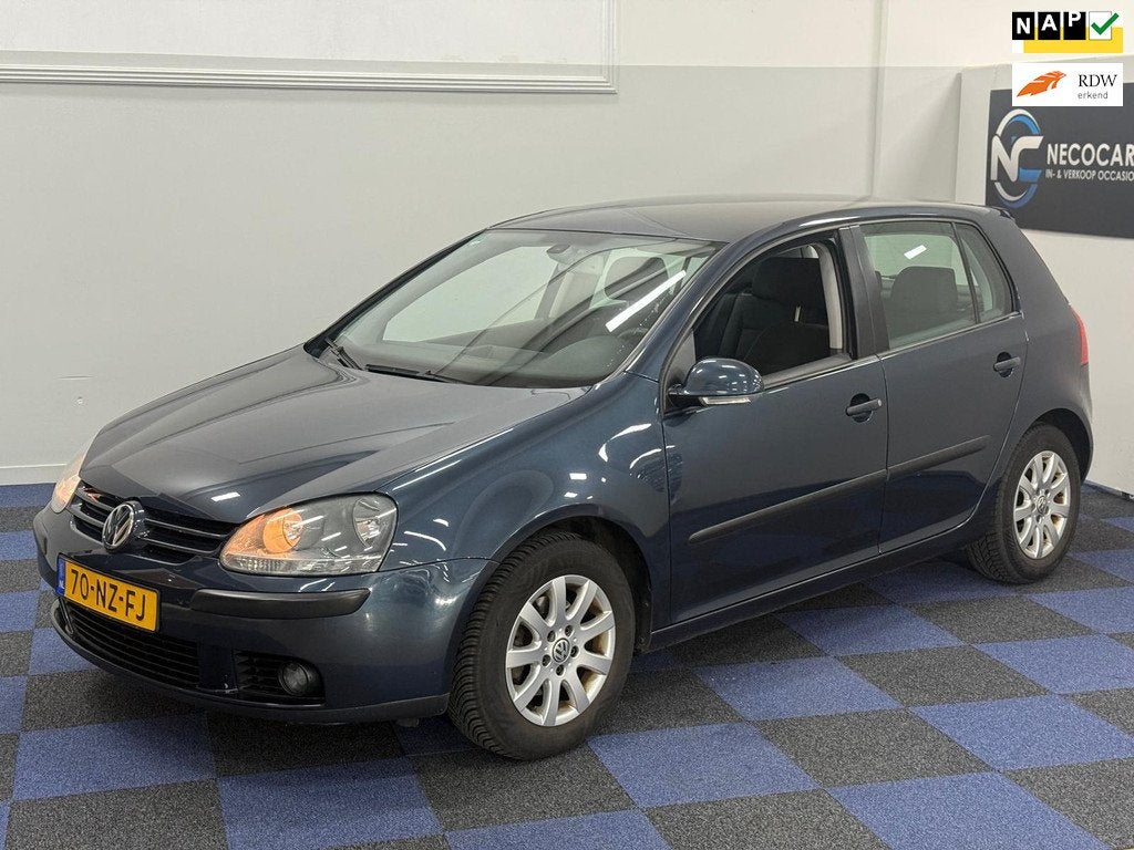 Volkswagen Golf 1.4 FSI Comfortline / RIJDT SCHAKELT GOED /, Voorwielaandrijving, Gebruikt, Blauw, 620 kg