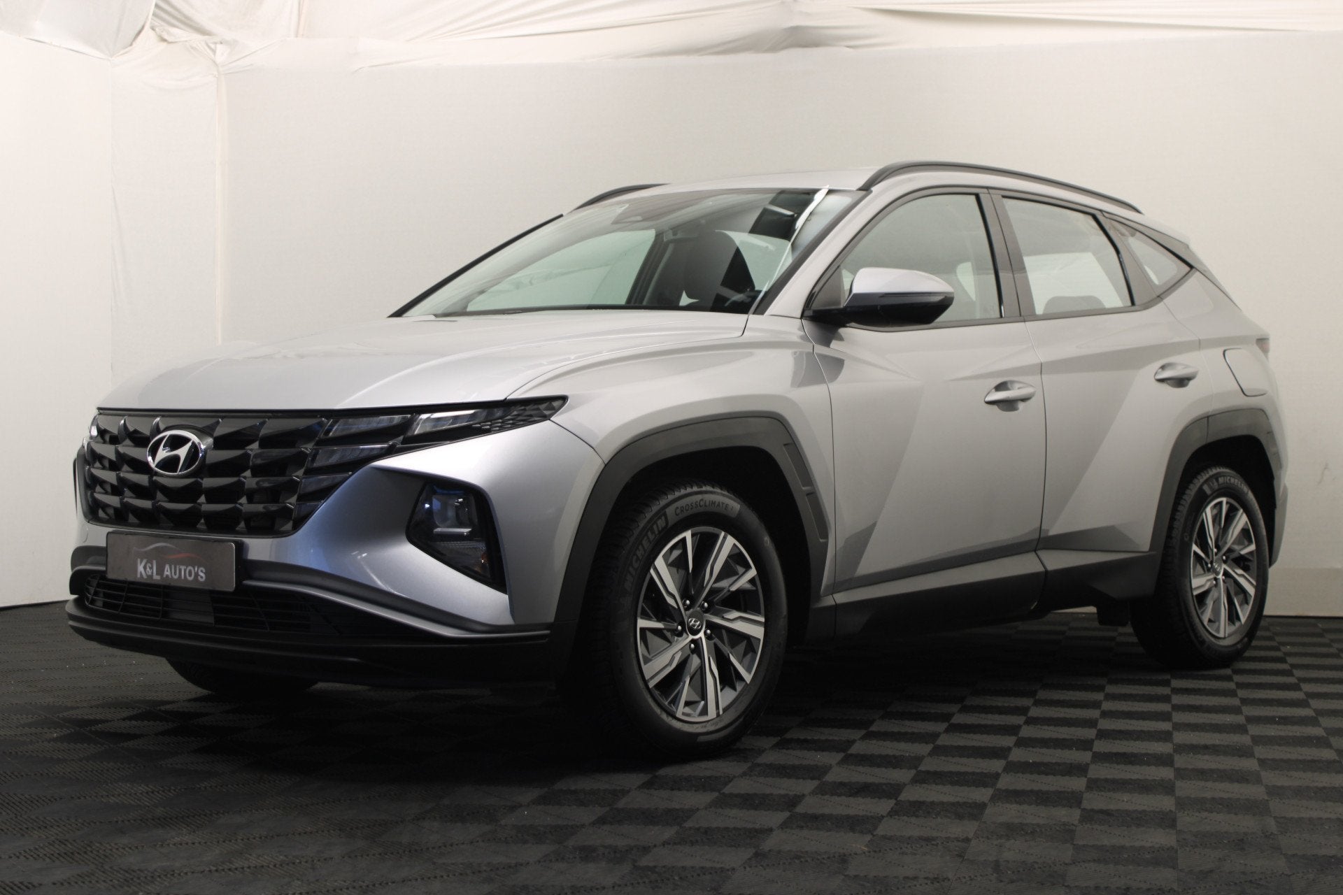 Hyundai Tucson 1.6 T-GDI HEV Comfort |Navi|Camera|, Auto's, Hyundai, Stof, 4 cilinders, 1650 kg, Bedrijf