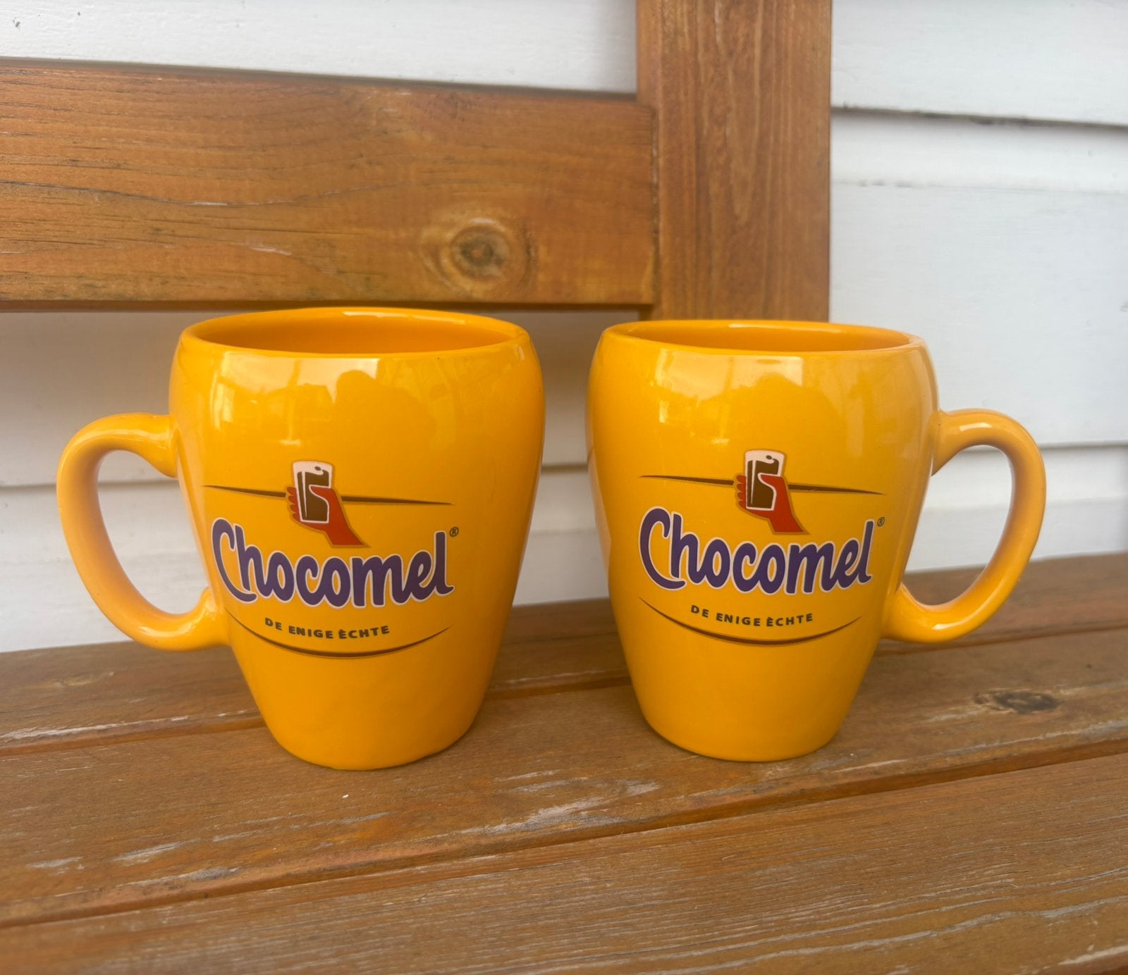 Originele Chocomel Chocomelk mokken - set van 2, Overige typen, Geel, Ophalen of Verzenden, Zo goed als nieuw