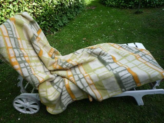 wollen deken  230 x 200 cm 2pers Helmat, Huis en Inrichting, Woonaccessoires | Plaids en Woondekens, Ophalen of Verzenden, Gebruikt