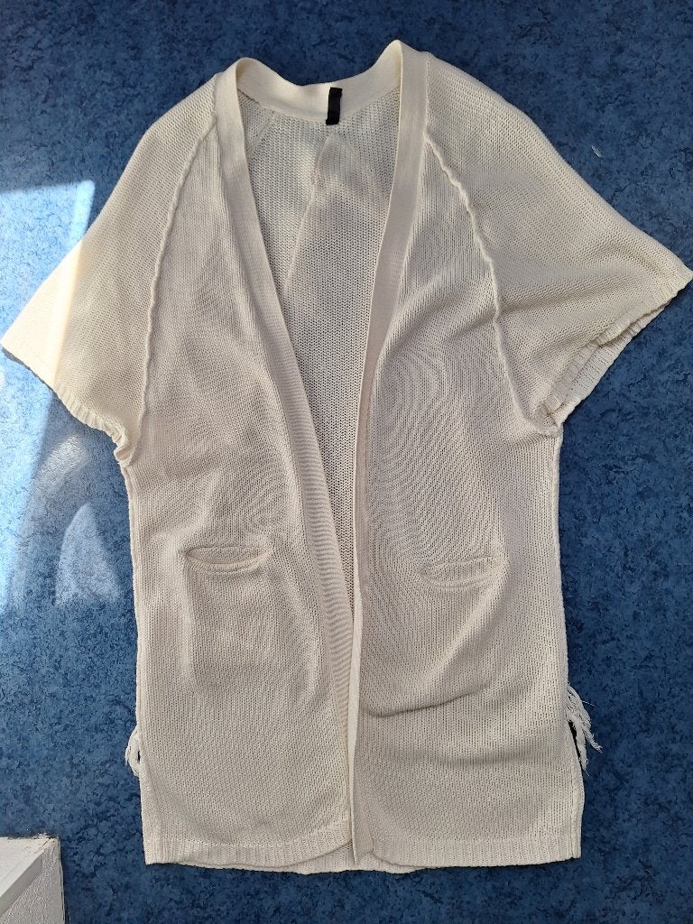 creme kleurig vest eksept mt.m zgan, Maat 38/40 (M), Overige kleuren, Ophalen of Verzenden, Zo goed als nieuw
