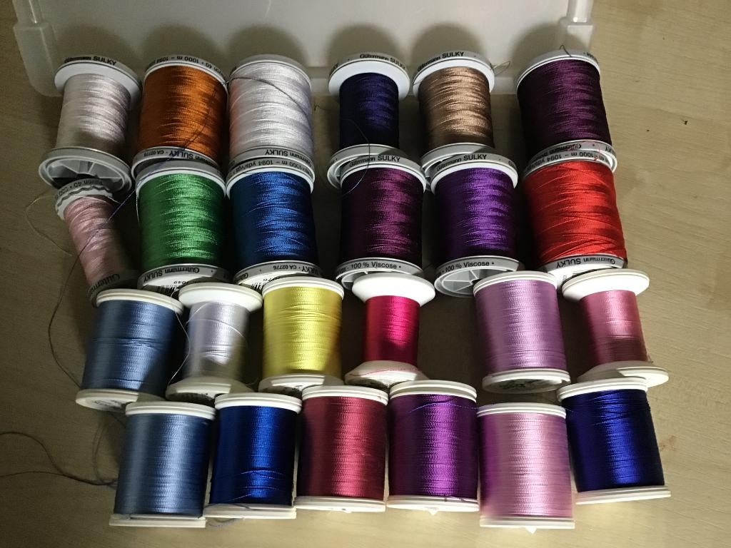 Borduren  Garen borduurmachine, Hobby en Vrije tijd, Borduren en Borduurmachines, Verzenden, Zo goed als nieuw, Machineborduren