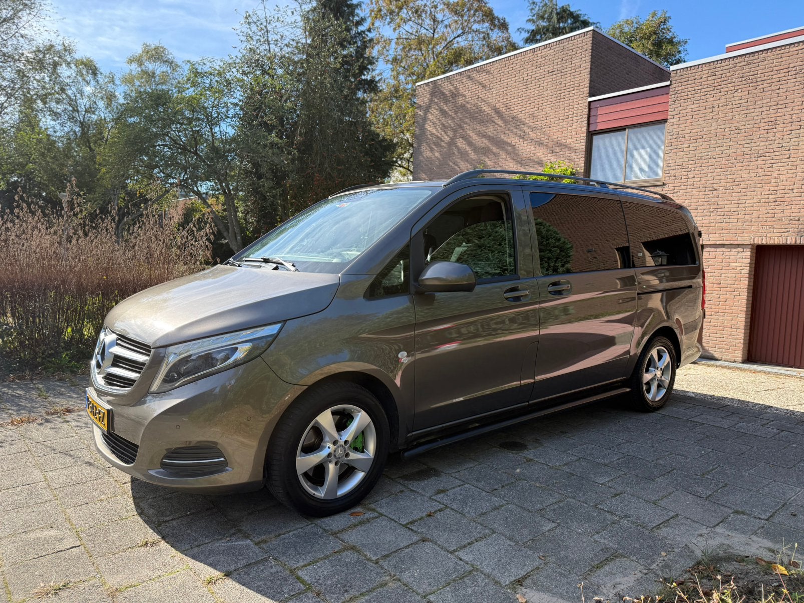 Mercedes-Benz Vito 119 CDI Automaat DC 5 Persoons 2017, Automaat, Achterwielaandrijving, Bruin, Diesel