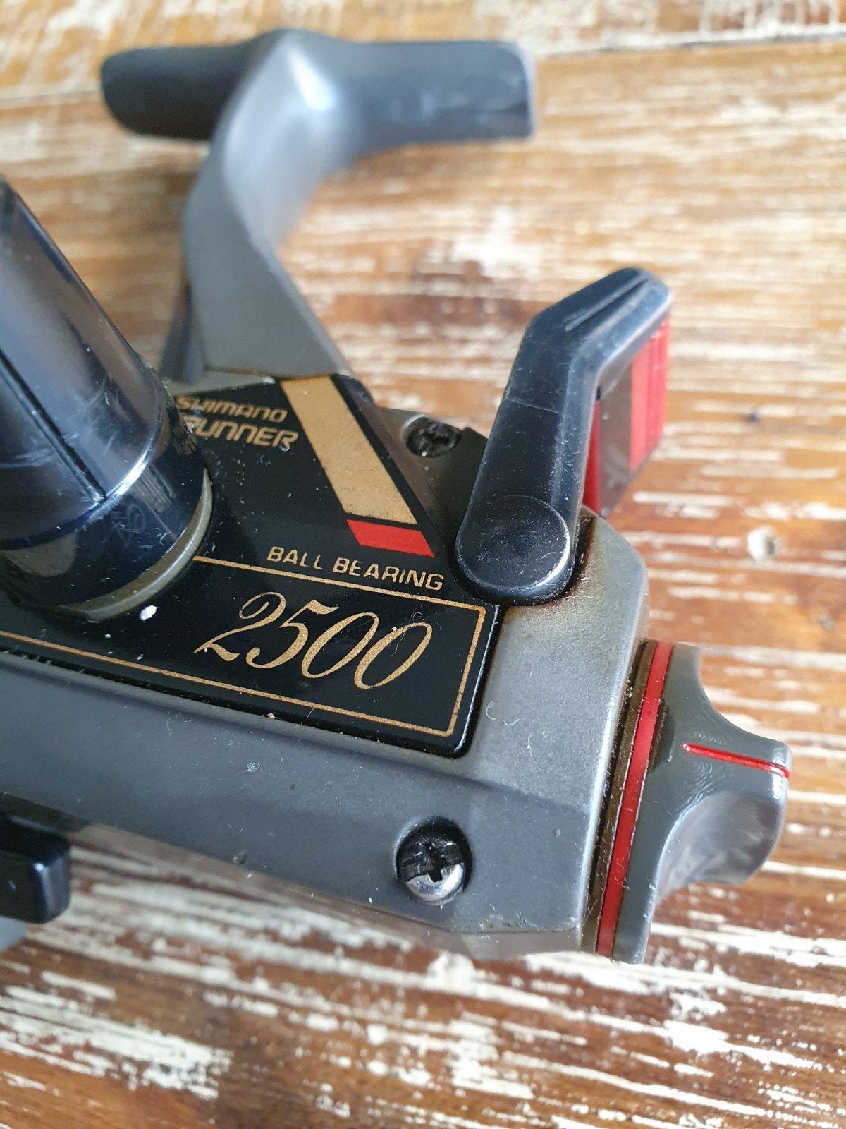 ** 1x shimano 2500 Baitrunner **, Ophalen of Verzenden, Gebruikt, Molen