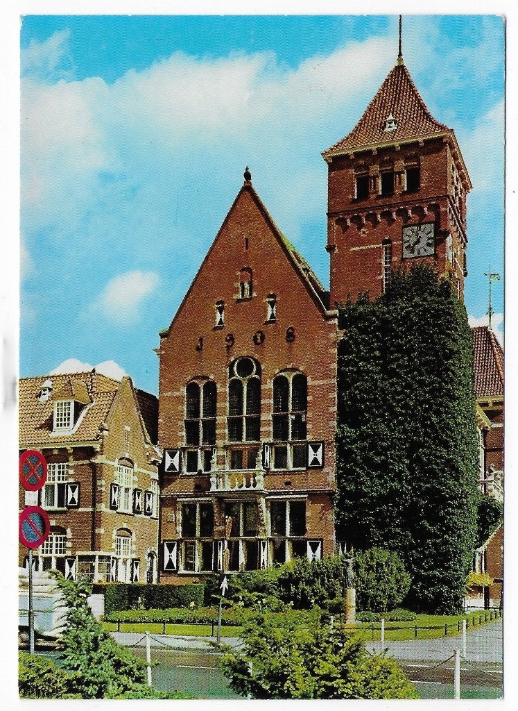 Zeist Gemeentehuis ongelopen Ansichtkaart ( B4874 ), Ophalen of Verzenden, 1960 tot 1980, Ongelopen, Utrecht