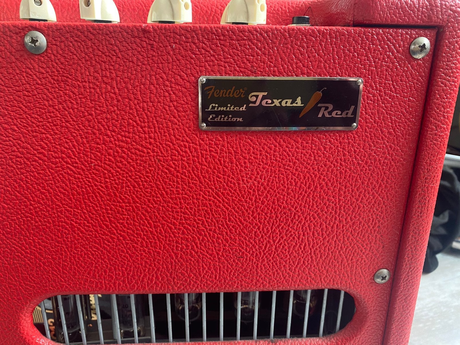 Fender Blues Junior Texas Red Limited Celestion Vintage 30, Ophalen of Verzenden, Gebruikt, Minder dan 50 watt