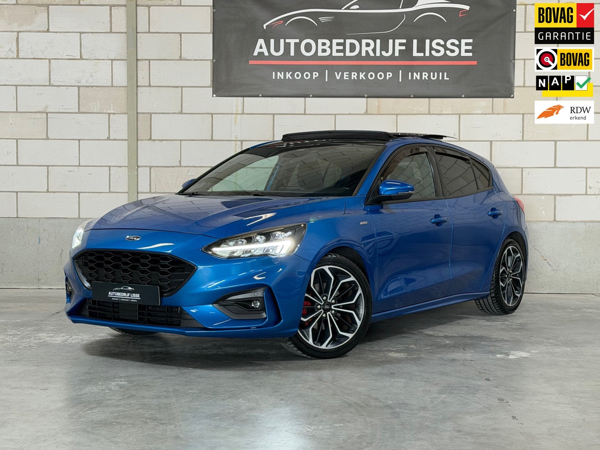 Ford Focus 1.0 EcoBoost ST-Line|Pano|Camera|CarPlay|Navi, Auto's, 12 maanden, 125 pk, Gebruikt, Euro 6
