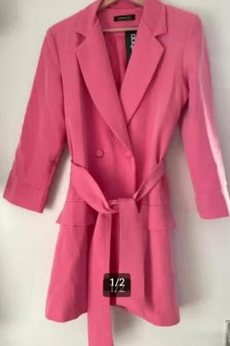 Nieuw roze Boohoo blazer/jurkje, Maat 38/40 (M), Boohoo, Nieuw, Ophalen of Verzenden