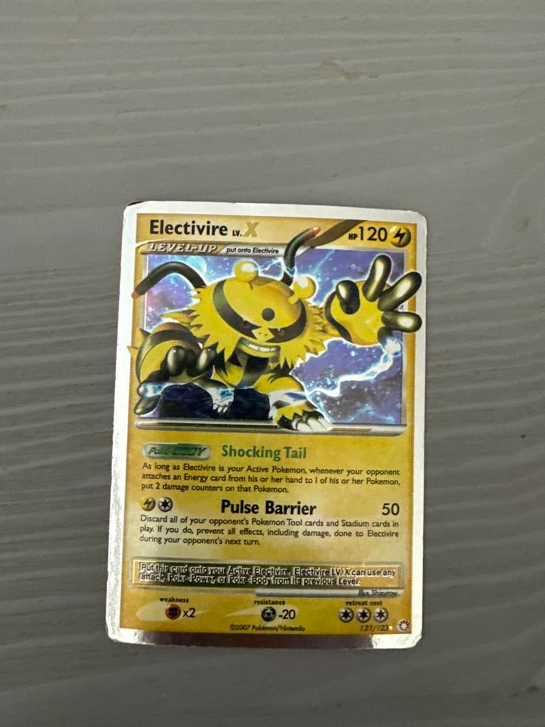 Electivire LV.X Pokémon Kaart - Zeldzaam en Krachtig, Ophalen of Verzenden, Gebruikt, Losse kaart