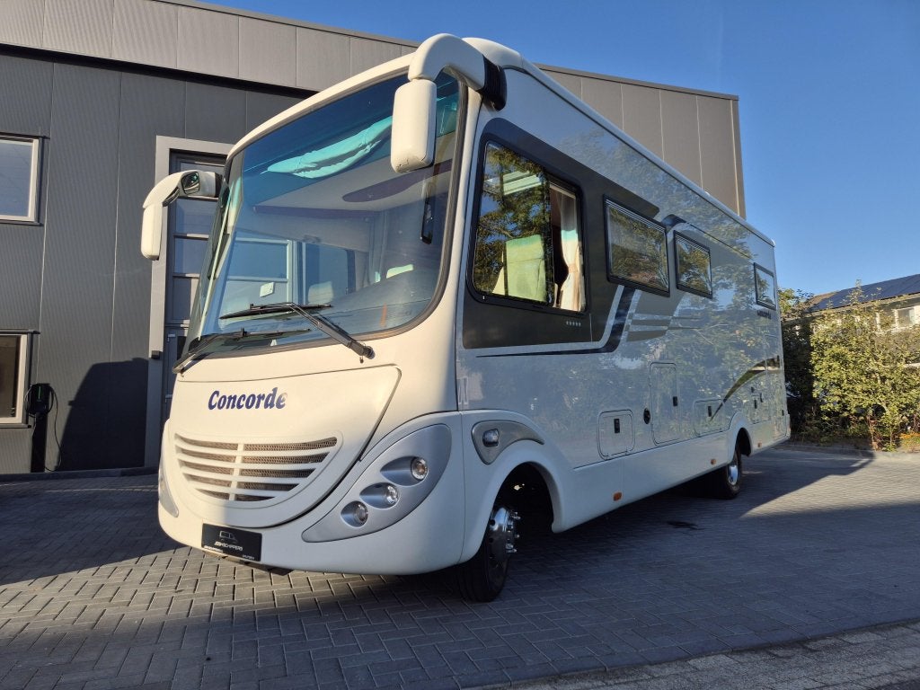 Iveco Concorde 3.0 790H Charisma Automaat Dakairco Luxe Line, Caravans en Kamperen, Bedrijf, Overige merken, Overige merken, Automaat