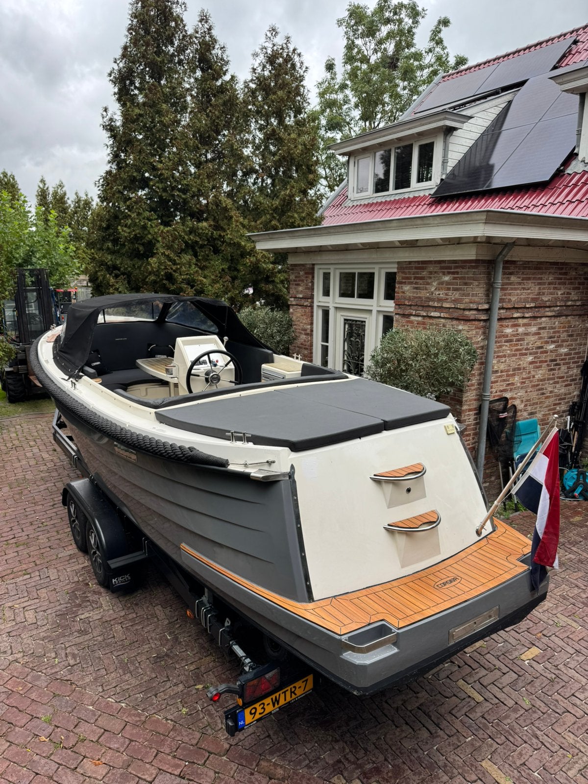 Corsiva 690 + 30pk Mercury NARDO GREY *BOMVOL* Teak Koelkast, Watersport en Boten, Tender, Buiskap, Ophalen of Verzenden, Zo goed als nieuw