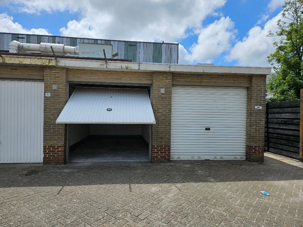 Garage te huur in Alkmaar , Overdie, Noord-Holland