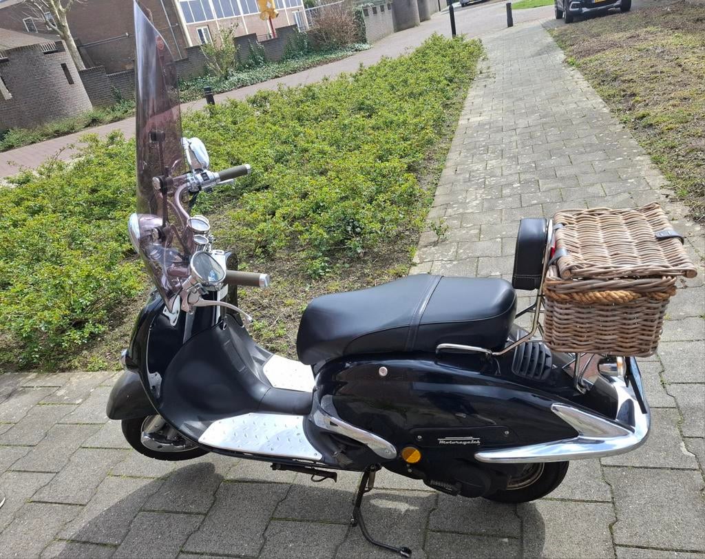 Retro scooter, Fietsen en Brommers, Ophalen of Verzenden, Gebruikt, Benzine, Overige merken