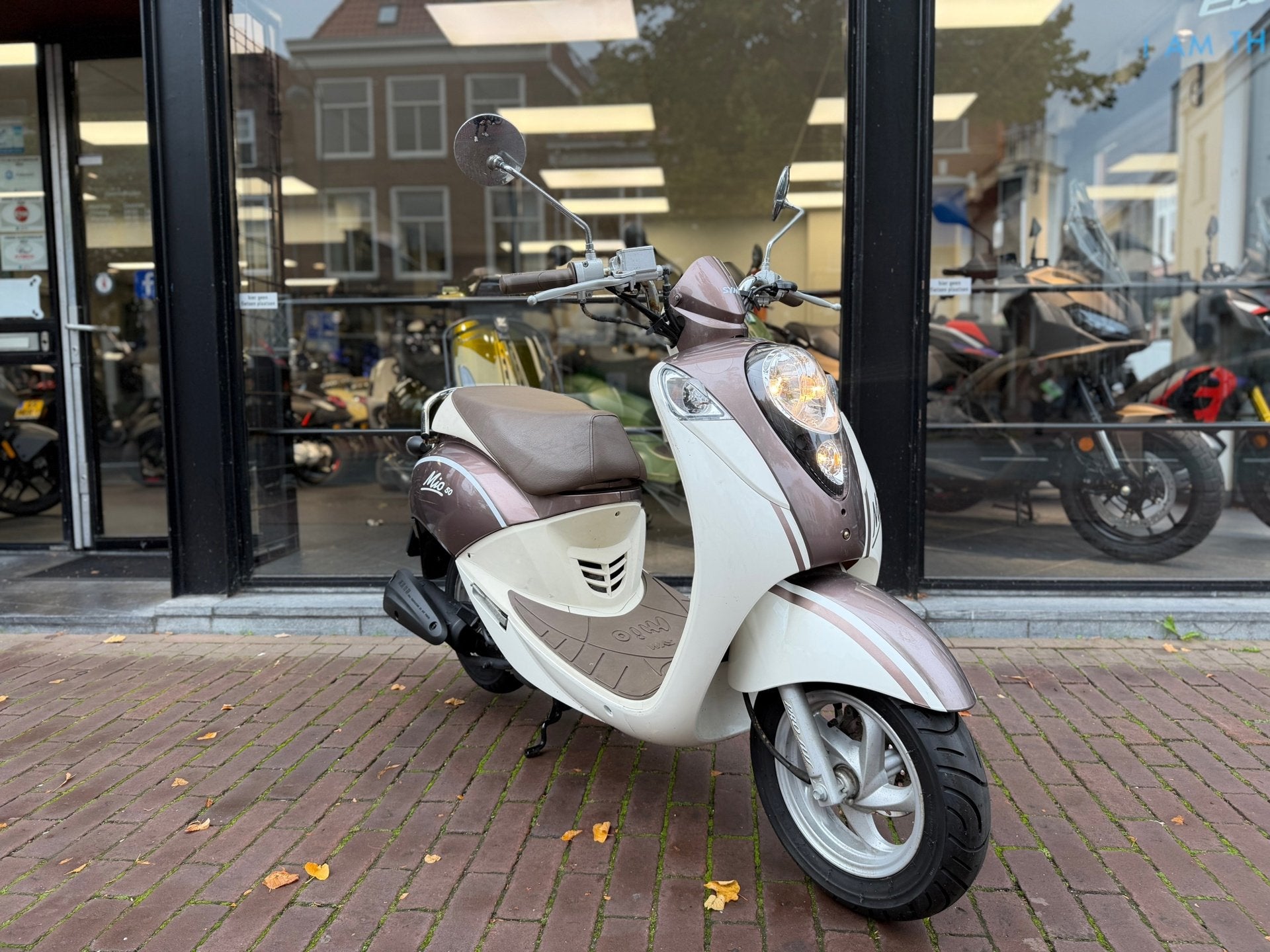 SYM Snorscooter Mio 50 25km snorfiets - 52km -Z.G.A.N. - GAR, Fietsen en Brommers, Gebruikt, SYM, Benzine