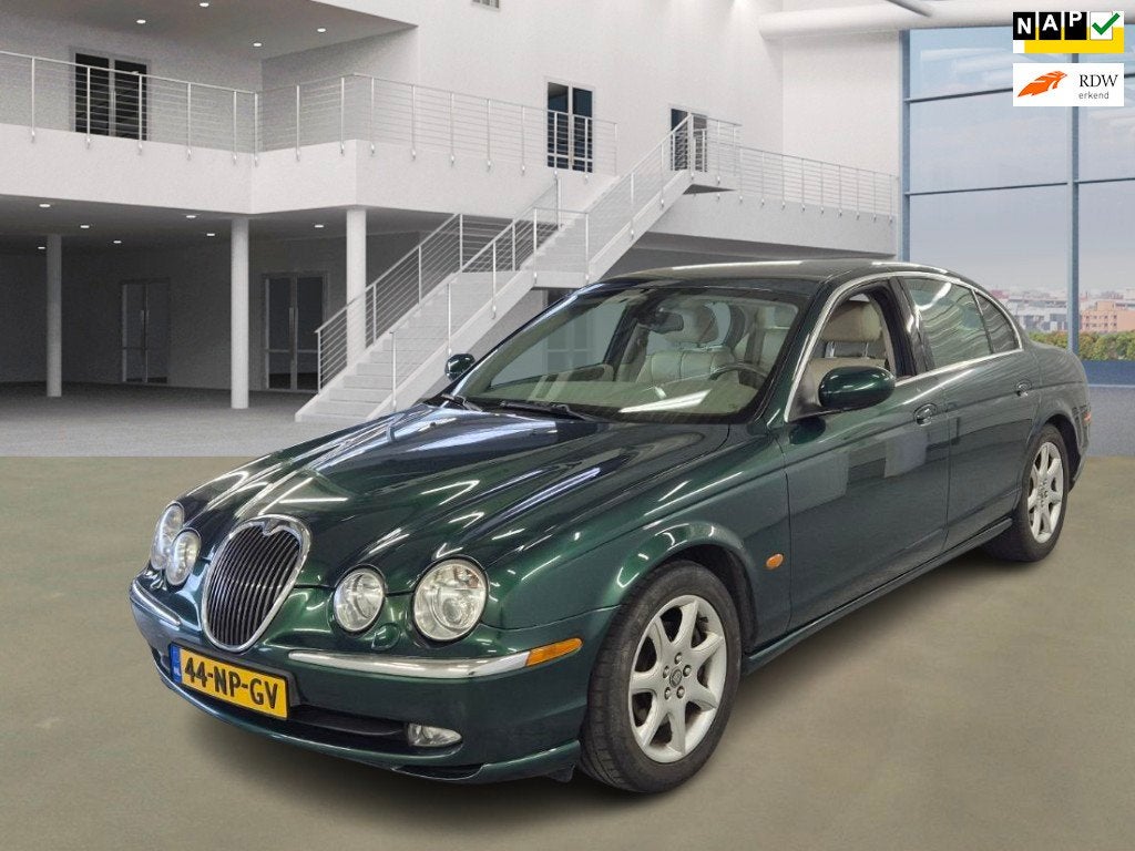 Jaguar S-type 2.5 V6