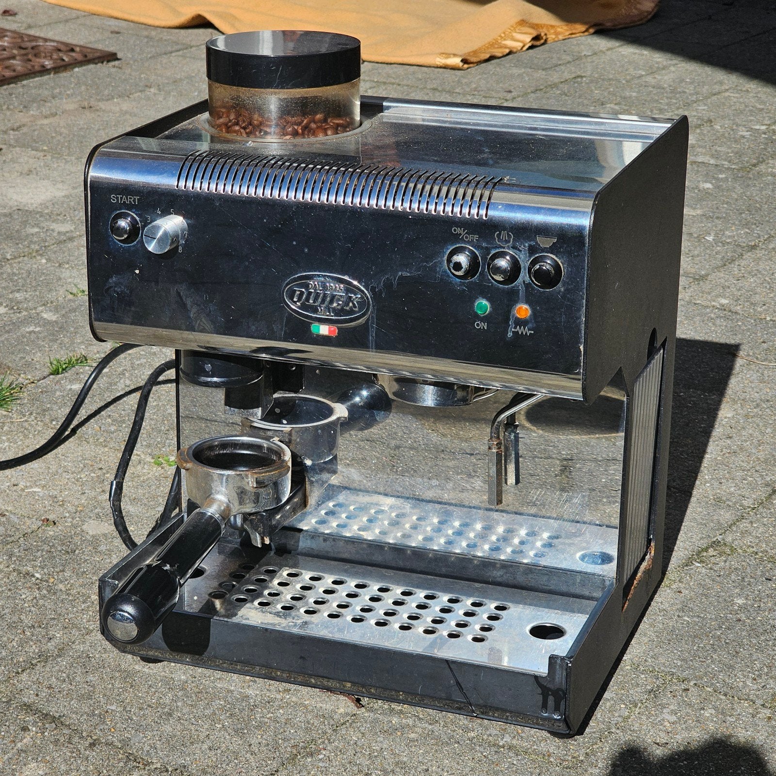 Quickmill espressomachine voor onderdelen of revisie, Witgoed en Apparatuur, Ophalen, Niet werkend, Espresso apparaat, Koffiebonen