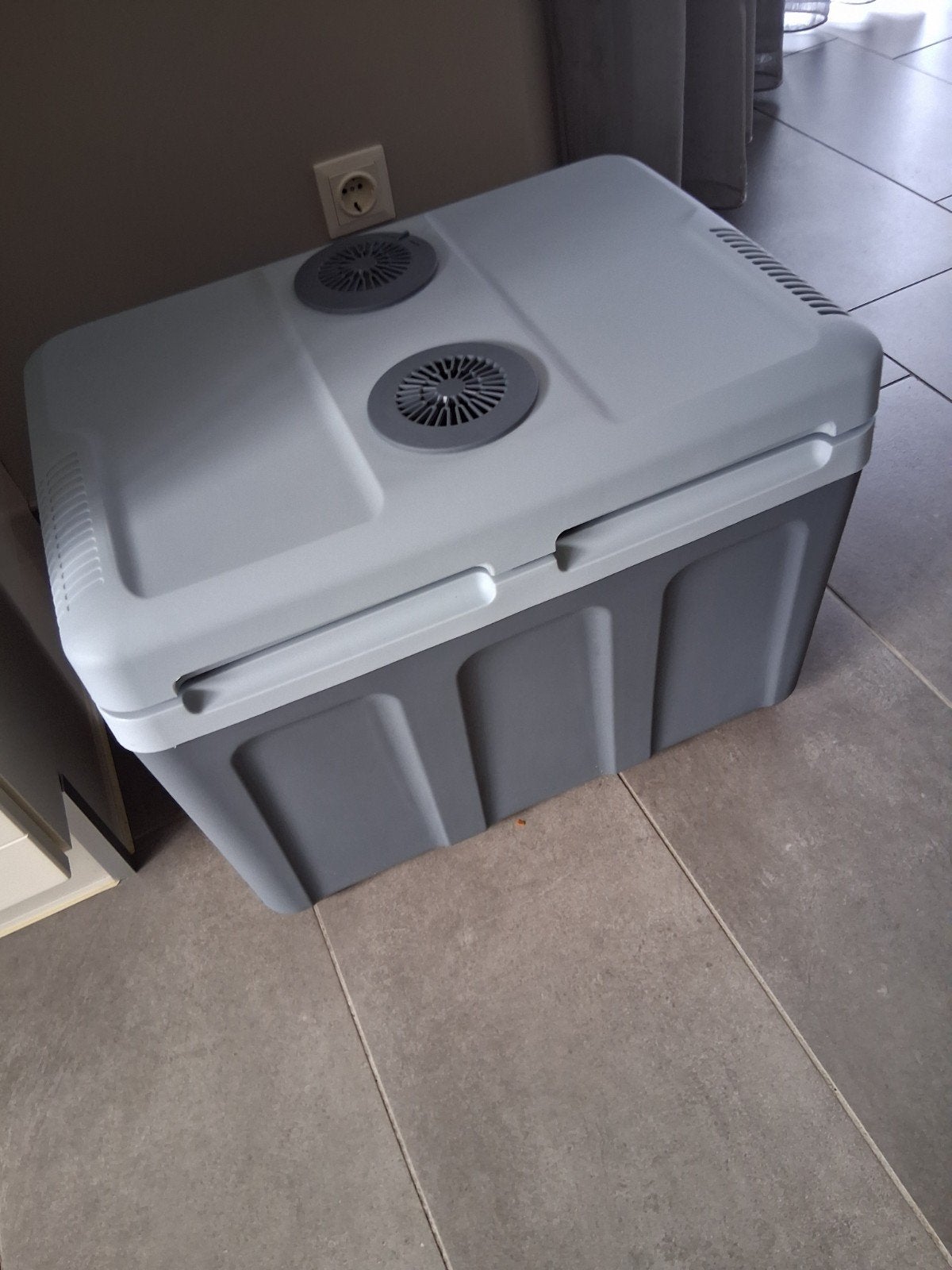 Tristar Koelbox KB-7540 - 40L Elektrische Koelbox op Wielen, Ophalen, Zo goed als nieuw, Koelbox, Elektrisch