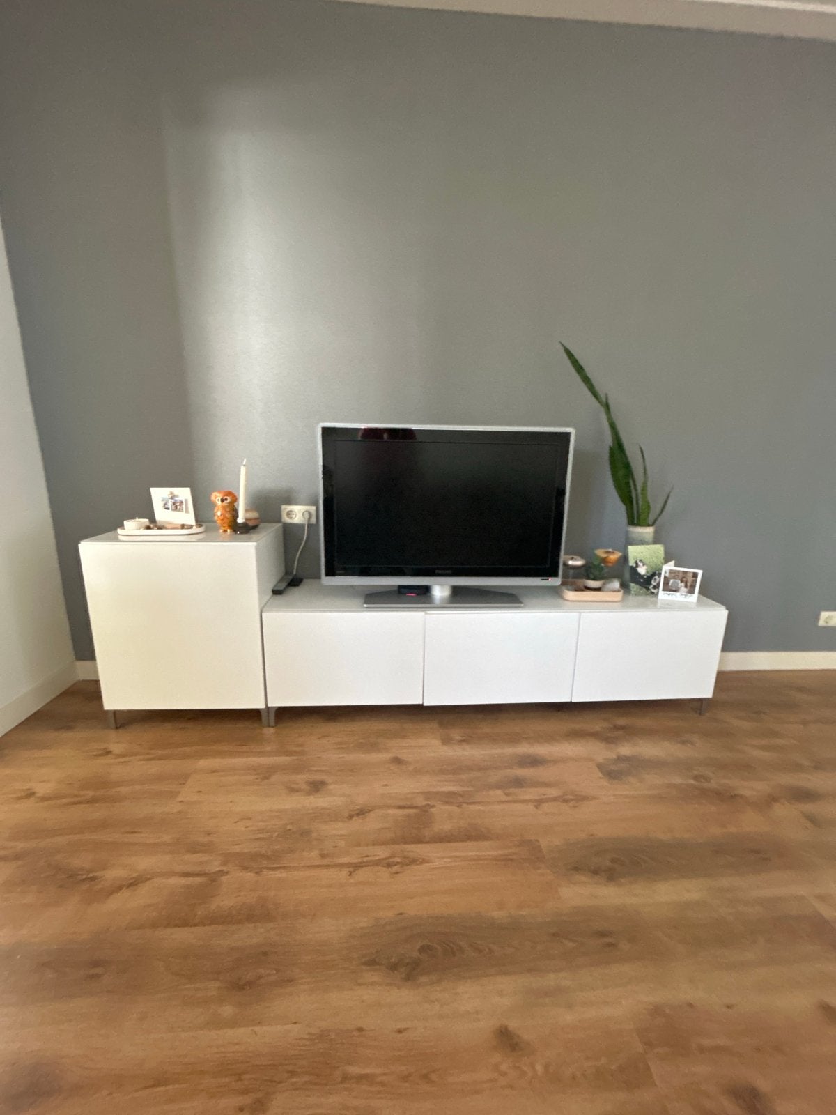 Ikea besta - TV meubel, wit, glasplaat, Ophalen, Kunststof, Gebruikt, 150 tot 200 cm