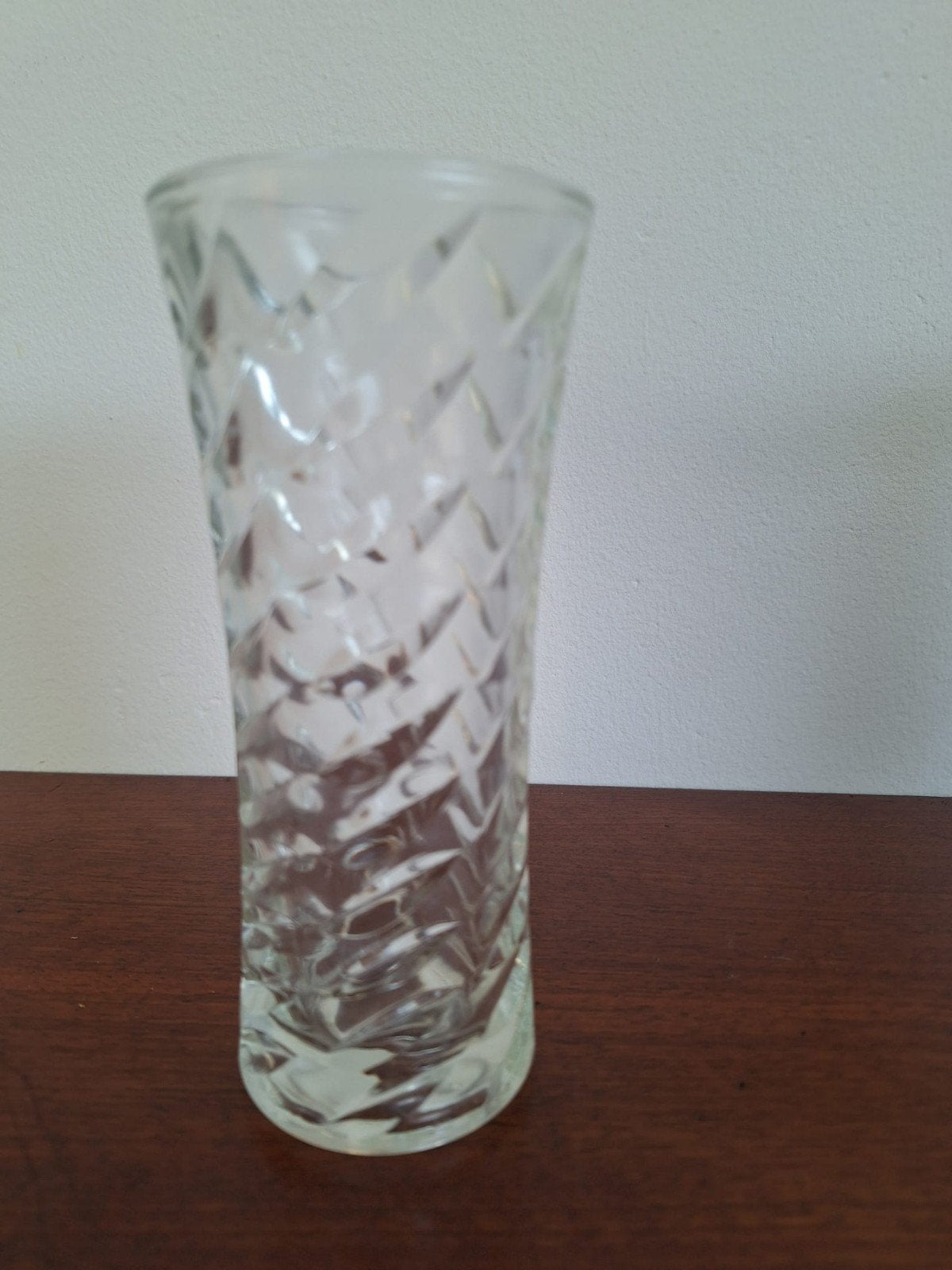 Vintage Italiaanse vaas met ingeslepen glas, Ophalen of Verzenden, Gebruikt, Overige kleuren, Glas