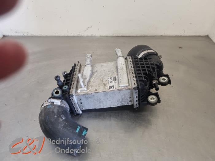 Intercooler van een Volkswagen Transporter, Gebruikt, -, Volkswagen, -