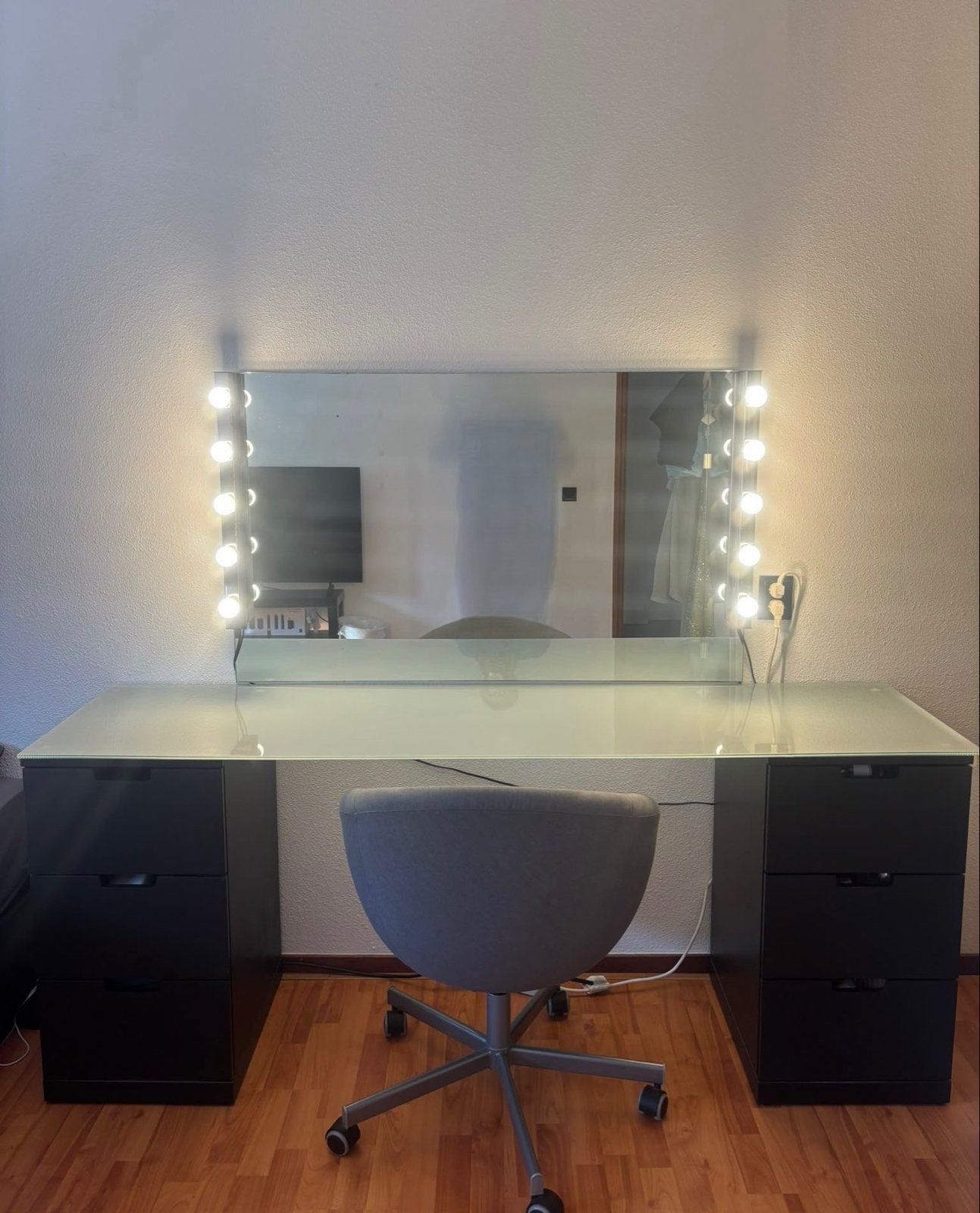 Kaptafel/toilettafel/makeUp tafel met spiegel en stoel, Ophalen, Overige materialen, Luxe moderne, 150 tot 200 cm