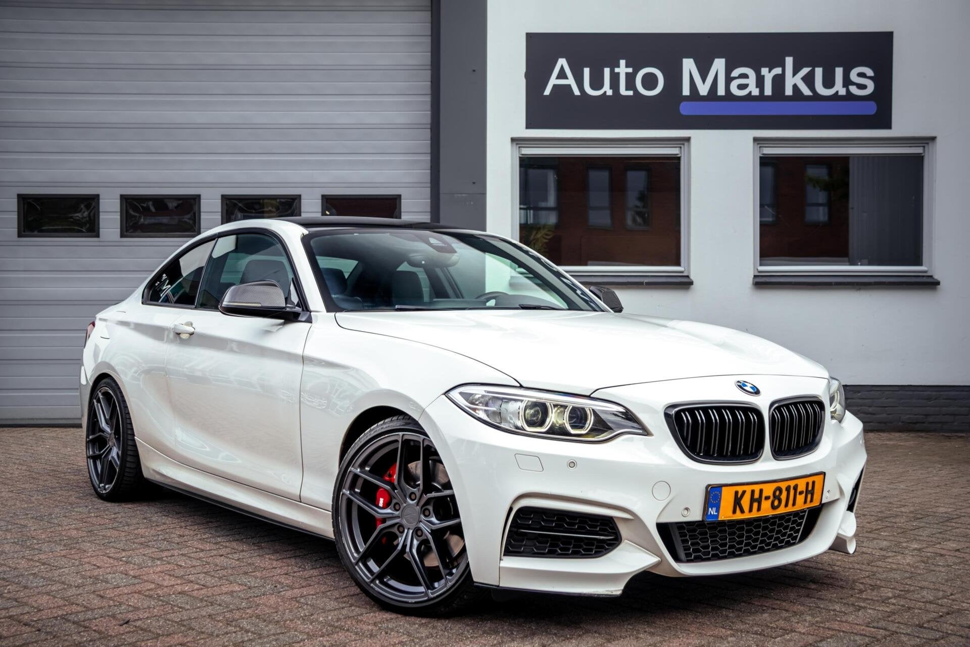 BMW 2-serie Coupé M235i xDrive|Harman\Kardon|M-Performace u, Auto's, Gebruikt, Euro 6, 4 stoelen, Wit
