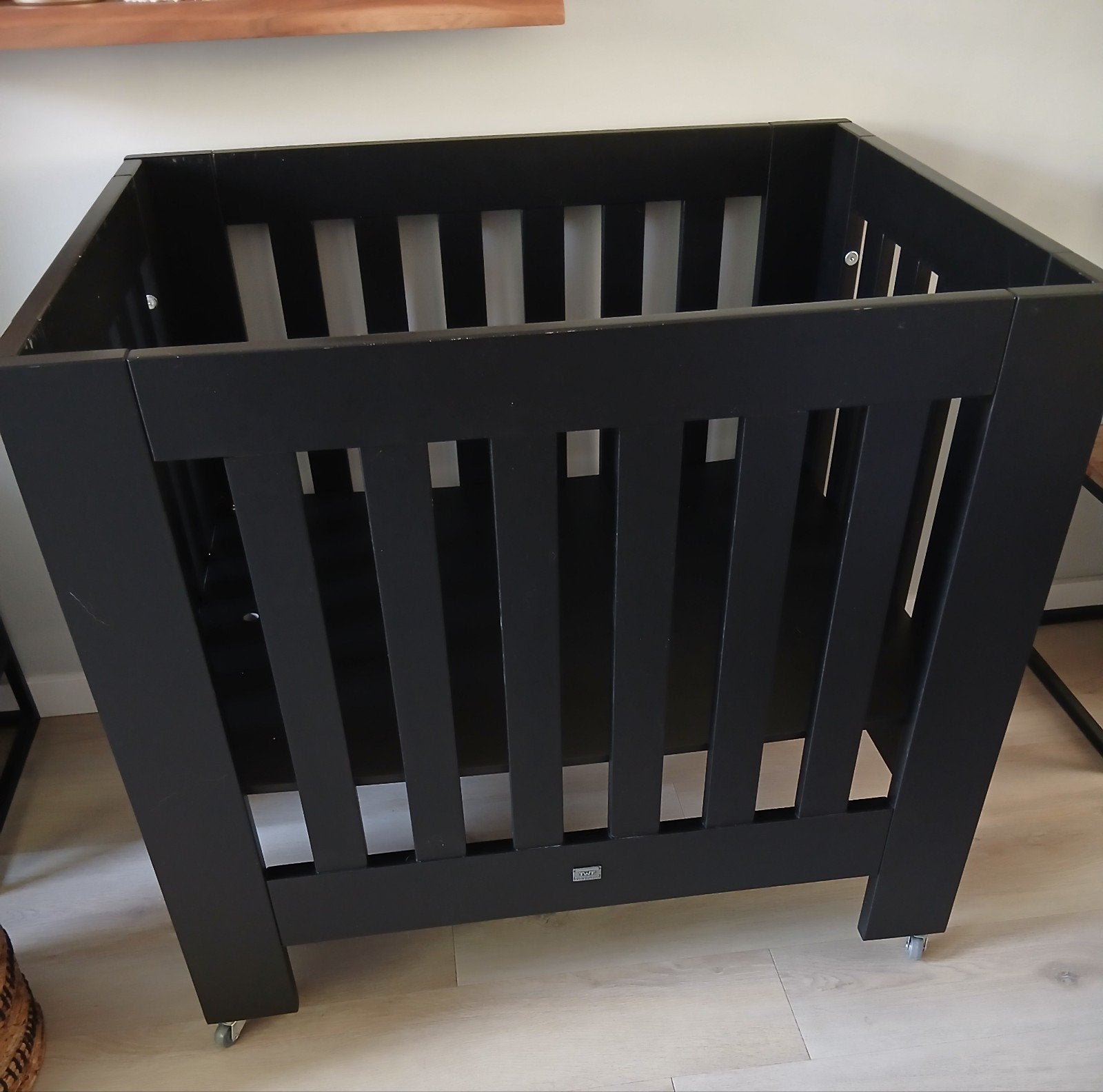 box op wielen, Kinderen en Baby's, Ophalen of Verzenden, Zo goed als nieuw, Rechthoekig, In hoogte verstelbaar