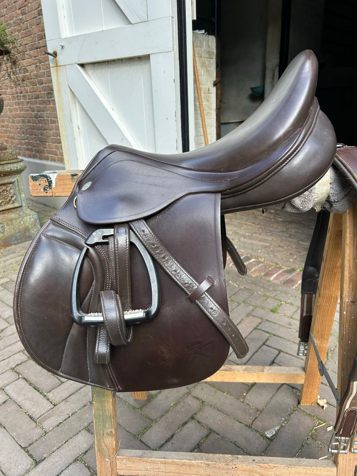 Kentaur Onyx 17,5 inch veelzijdigheid spring zadel zgan, Dieren en Toebehoren, L (17.5 inch), Inclusief zadelhoes, Kentaur, Ophalen of Verzenden