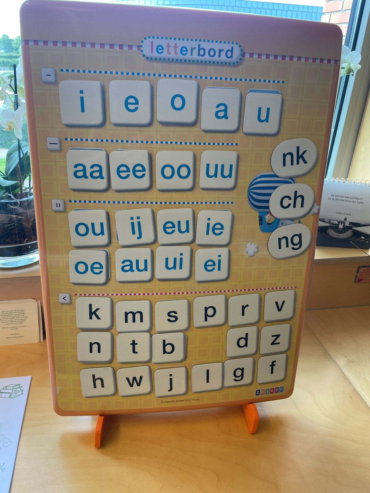 VLL letterbord Zwijsen incl letters, Ophalen of Verzenden, Gebruikt