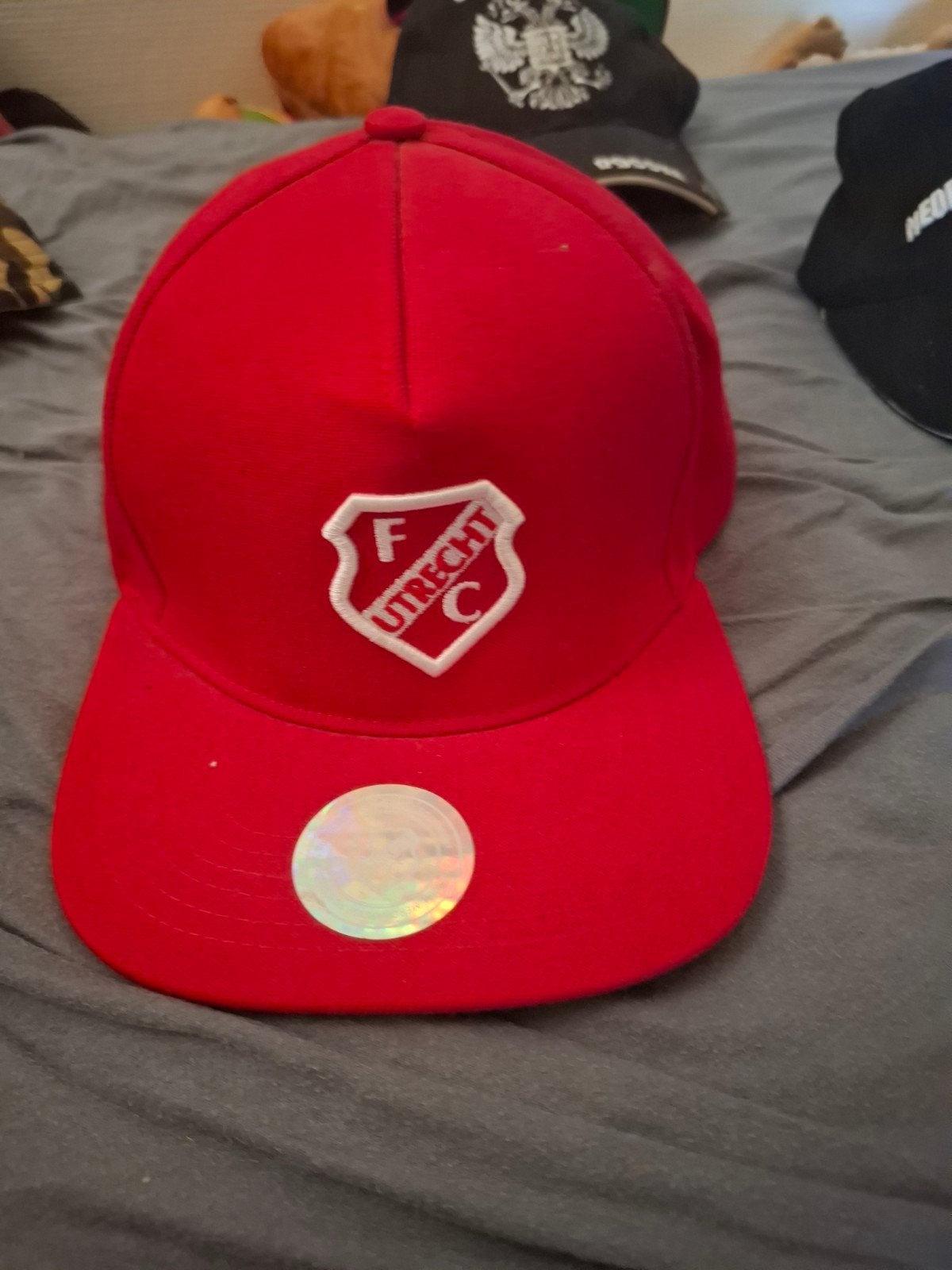 FC Utrecht Pet - Rood, Zo goed als nieuw, Kleding | Heren, Hoeden en Petten, FC Utrecht, One size fits all, Ophalen of Verzenden
