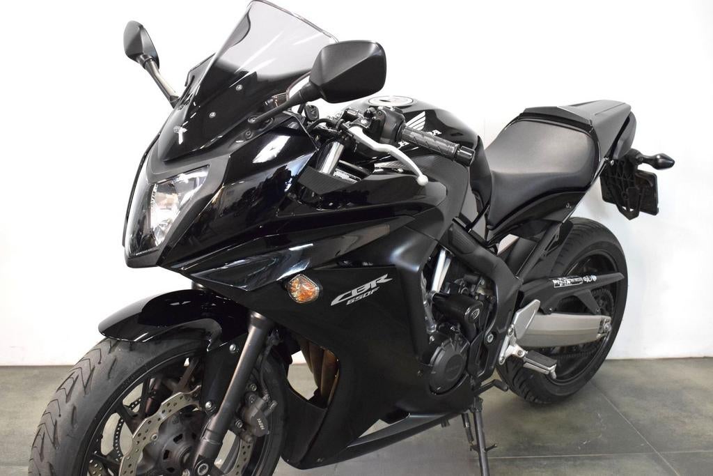 HONDA CBR 650 F ABS AKRAPOVIC (bj 2015), HONDA, 4 cilinders, Bedrijf, Onbekend