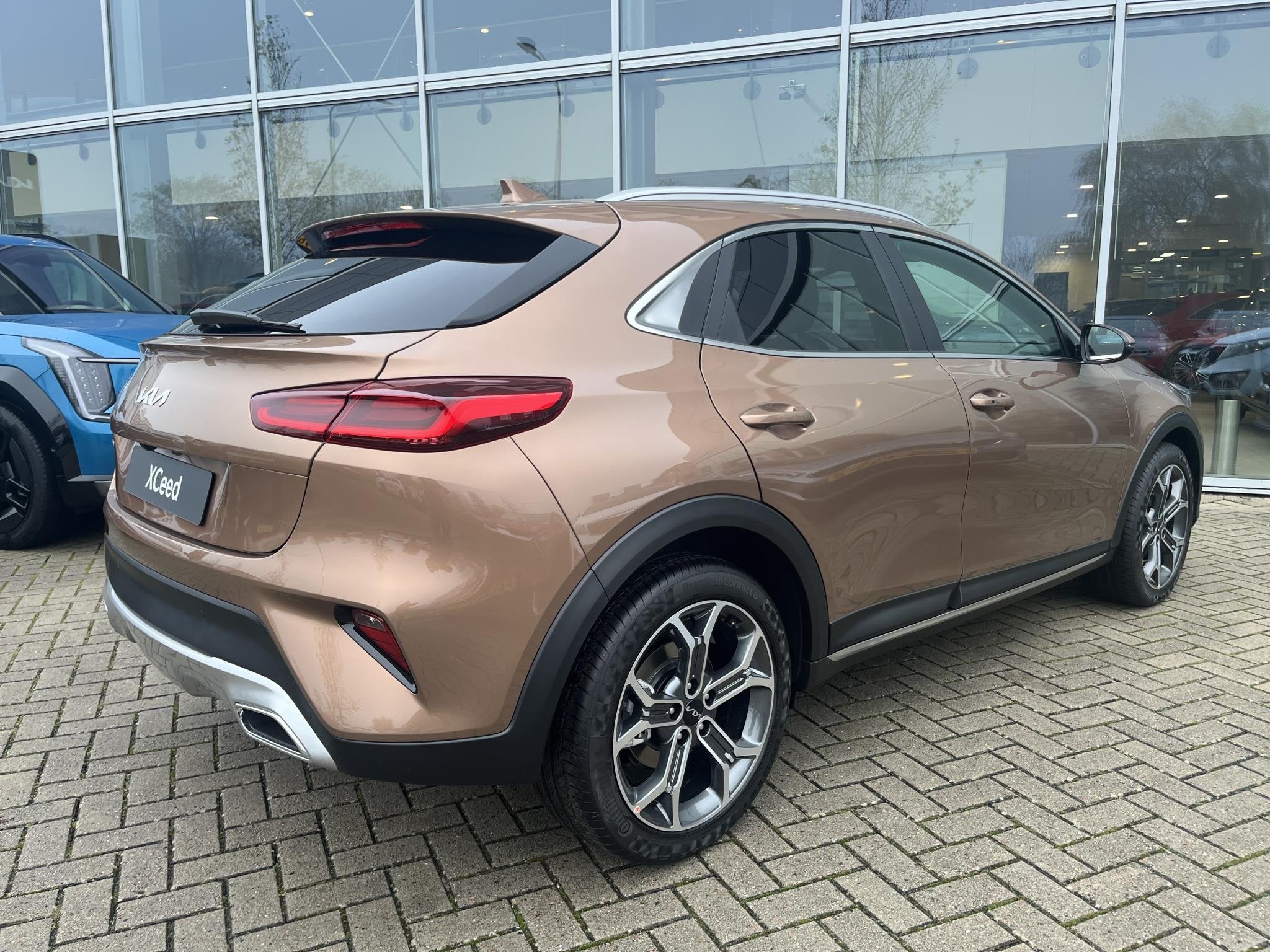 Kia XCeed 1.0 T-GDi DynamicPlusLine keyless | stoel/stuur ve, Auto's, Automatische klimaatregeling, Gebruikt, Euro 6, Bruin