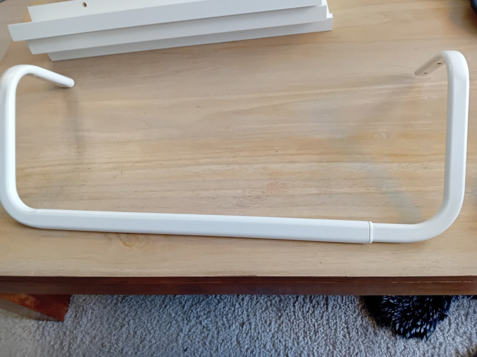 Wit verstelbaar kledingrek van IKEA - 65 cm breed, Gebruikt, Metaal, Modern, 25 tot 50 cm