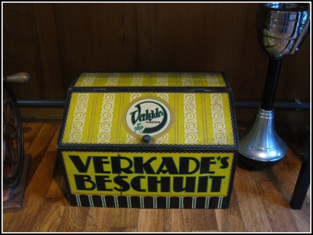 VERKADE BESCHUIT BLIK  jaren 15 / 25 en DRIESSEN CACAO BLIK, Verzamelen, Ophalen of Verzenden, Gebruikt, Beschuit, Verkade
