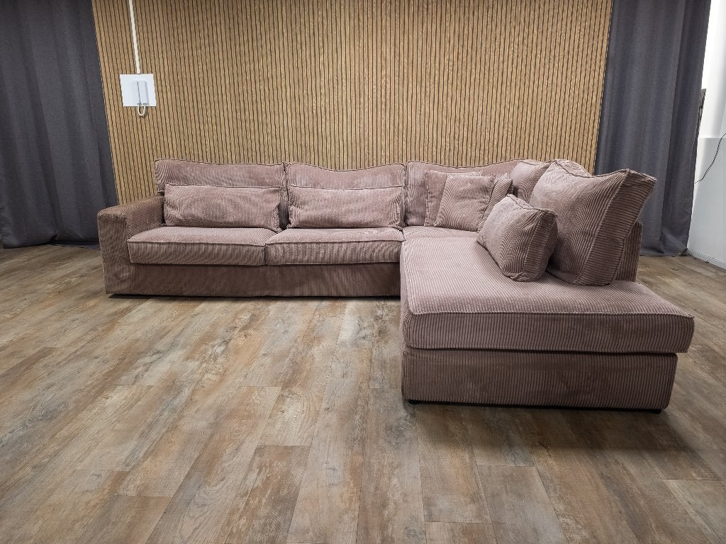 Zeer Mooi Groot Roze RIBSTOF Hoekbank, Info@banxtel.nl, 3194DC, Gebruikt, Overige maten