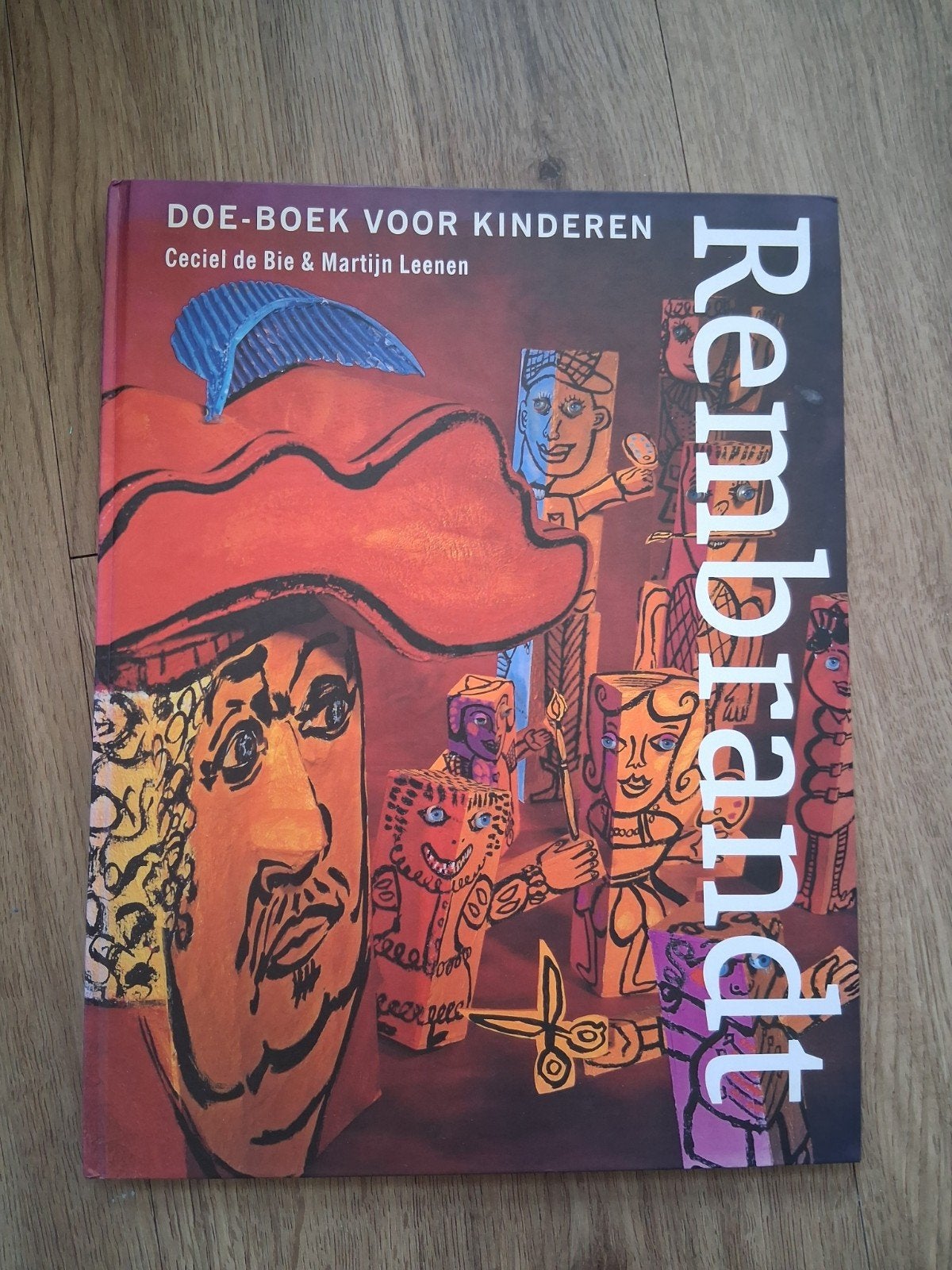 Rembrandt Doe-boek voor Kinderen - Creatief en Educatief, Ophalen of Verzenden, Zo goed als nieuw, Ceciel de Bie & Martijn Leenen