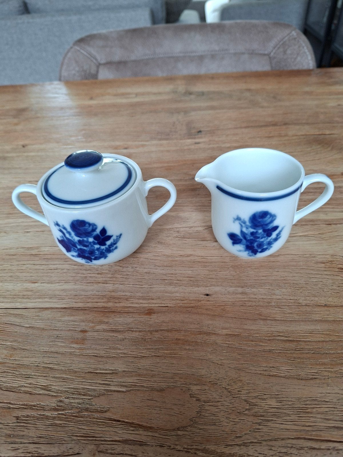 Servies D-E blauwe roos, Antiek en Kunst, Ophalen