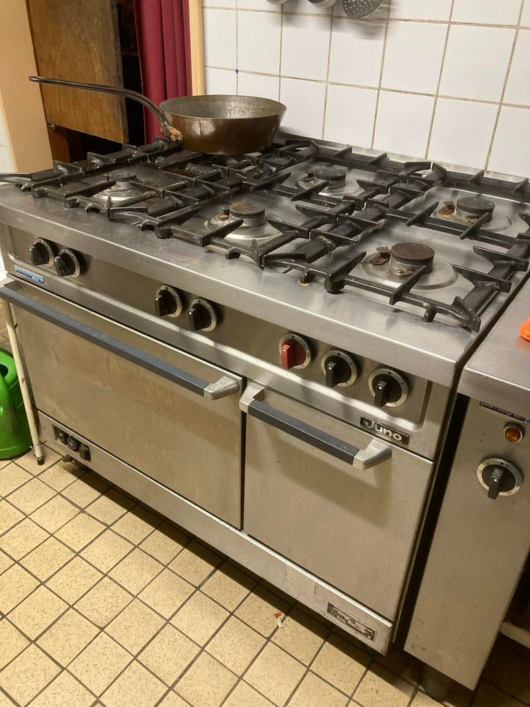 Professioneel Horeca Fornuis - Gas - 6 Kookzones, Witgoed en Apparatuur, Fornuizen, Gebruikt, 60 cm of meer, Ophalen of Verzenden